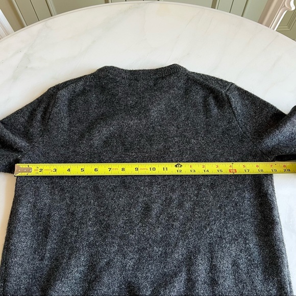 Banana Republic Fluffy Metallic Crewneck Sweater Dark Charcoal Sz XS - Picture 8 of 9